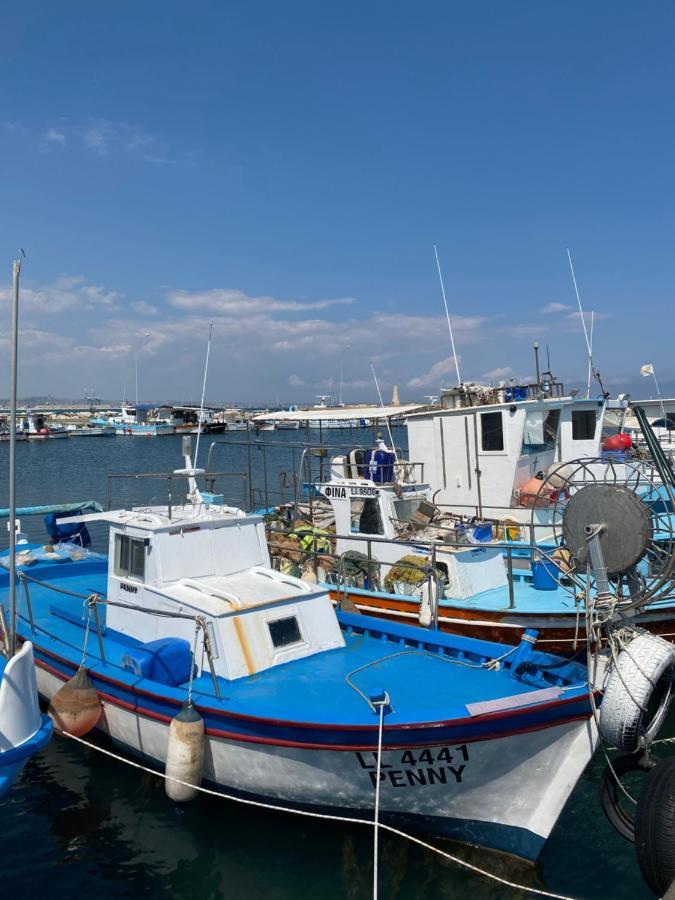 Larnaca Beach Apartment 44 Екстериор снимка