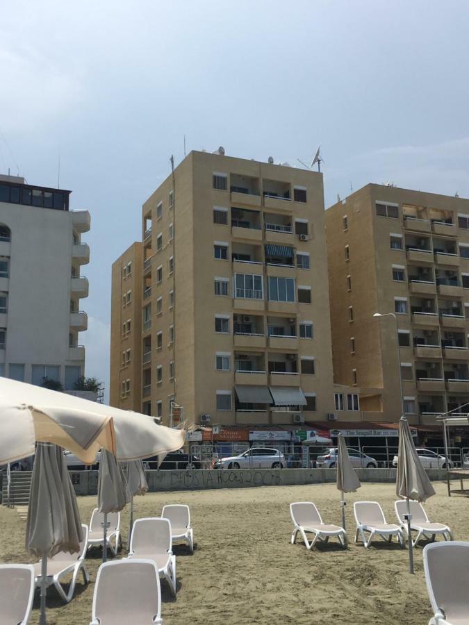 Larnaca Beach Apartment 44 Екстериор снимка